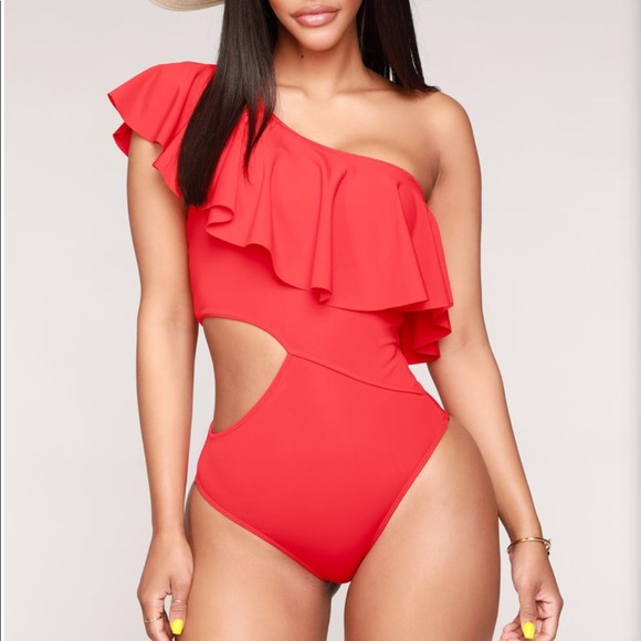 Swimsuit - Picture 2 of 3